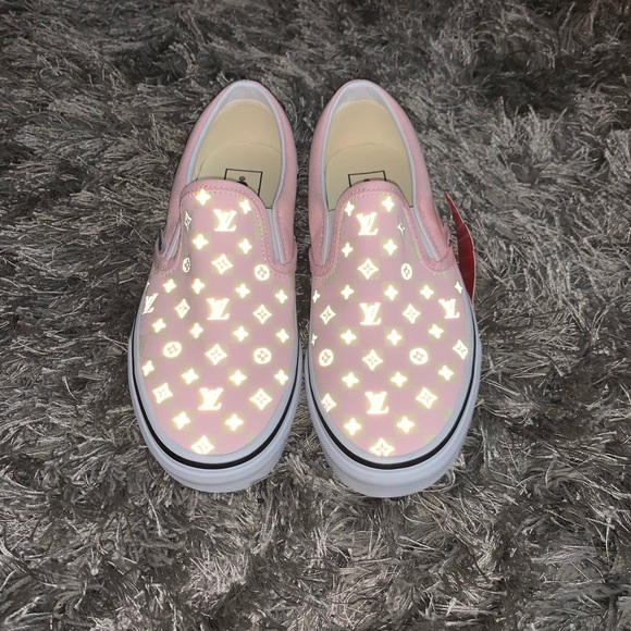lv reflective vans